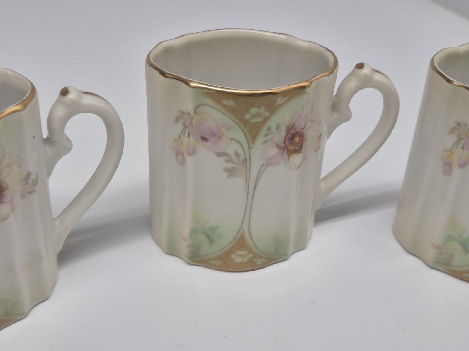 Vintage Antique RS Prussia Suhl Set Of 3 Cups Flowers Gold Trim