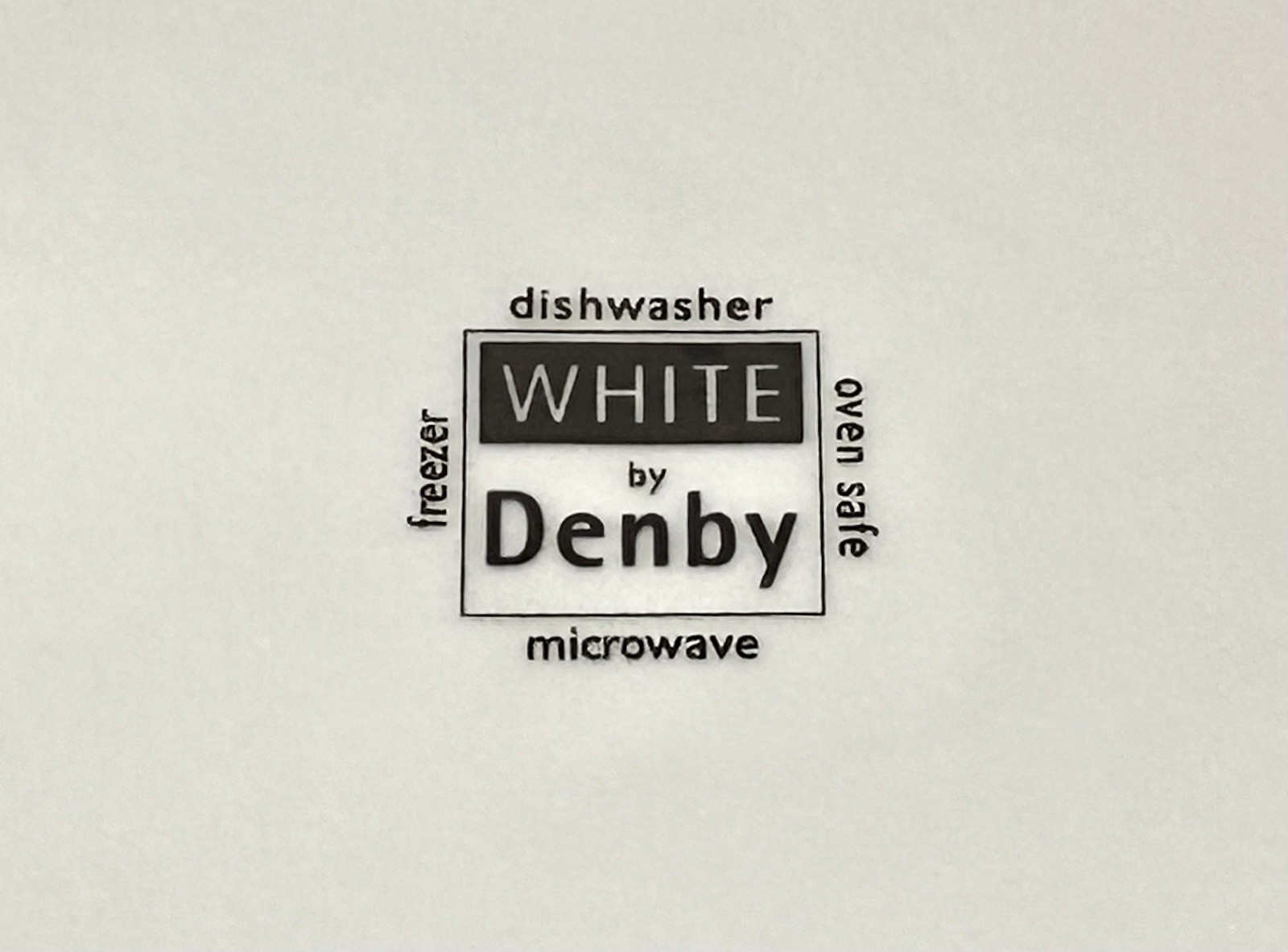 Denby White Round Oval Baker 13” Casserole Dish