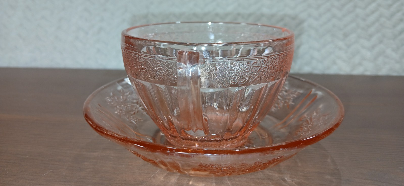 Federal Sharon Pink – 3 in Cup & 5 in Saucer – Depression Era – Cabbage Rose