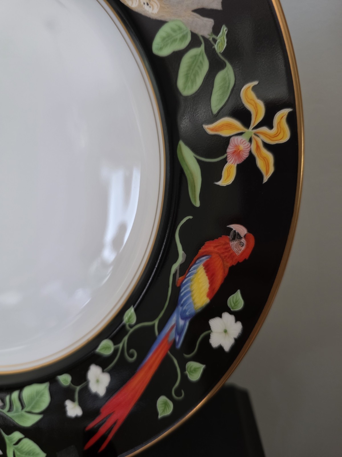 Lynn Chase Jaguar Jungle 10 7/8″ Dinner Plate With 24K Gold Unused MINT New