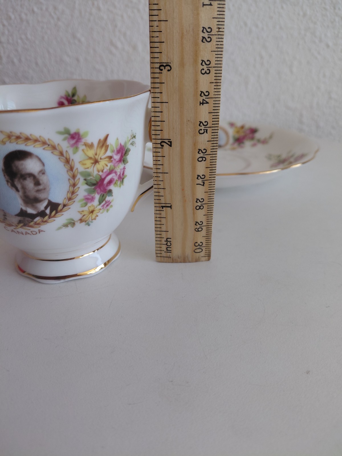 Royal Albert England Commemorative Royal Visit 1959 Canada Cup/Saucer Set READ!