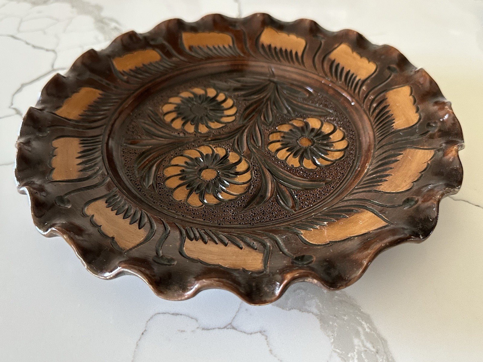 Vintage Korond Hungary Folk Art Pottery Wall Plates Set of 5 Hand Painted Brown