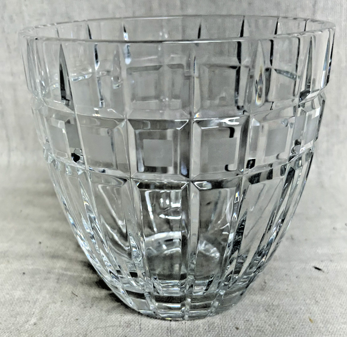 Marquis By Waterford Vase Hand Cut Crystal Quadrata Frosted Raise Square 6 5/8″