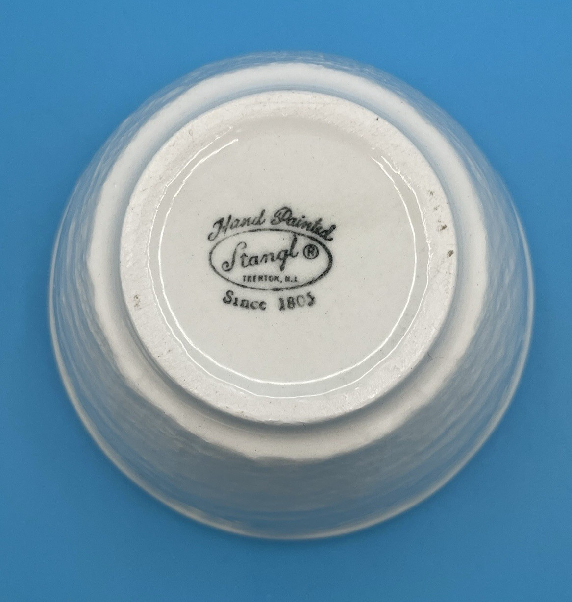 Stangl Pottery Sugar Bowl Burlap White Embossed Texture Ware With Lid Handle 5″H