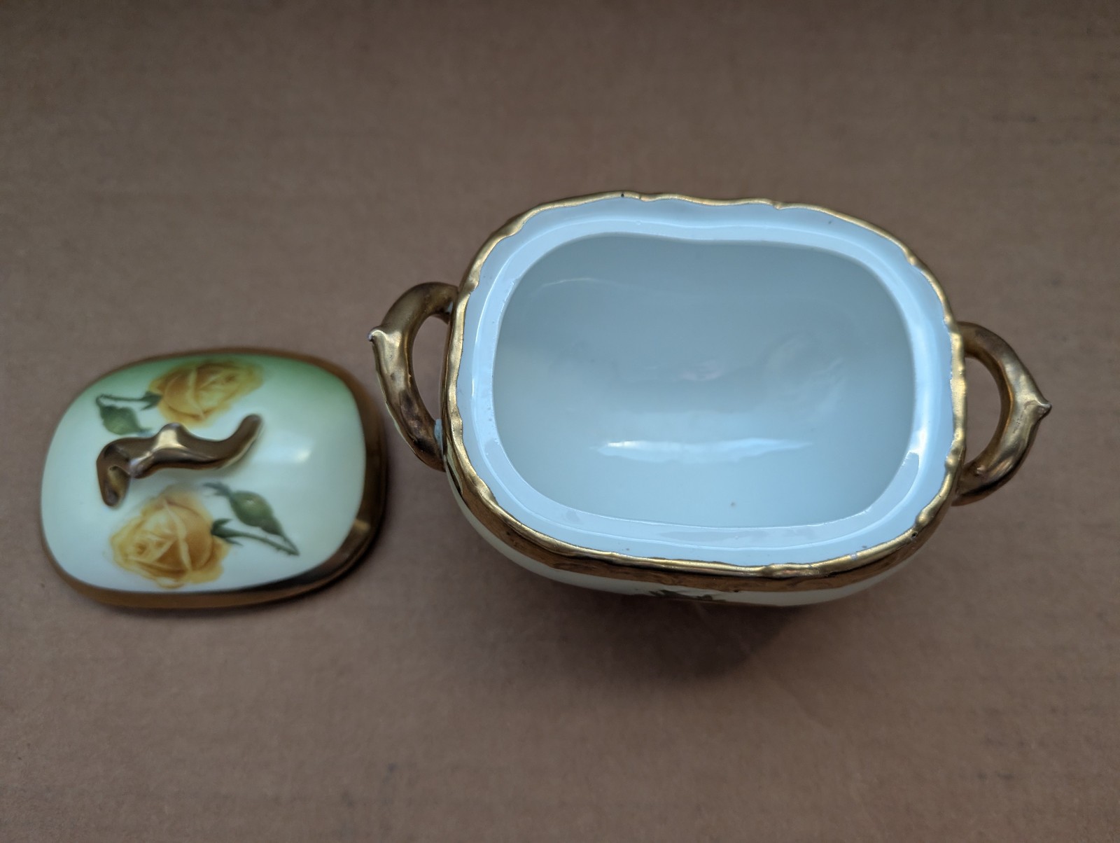 Antique O&EG Royal Austria Covered Bowl Lid Maréchal Niel Yellow Rose 1899-1918