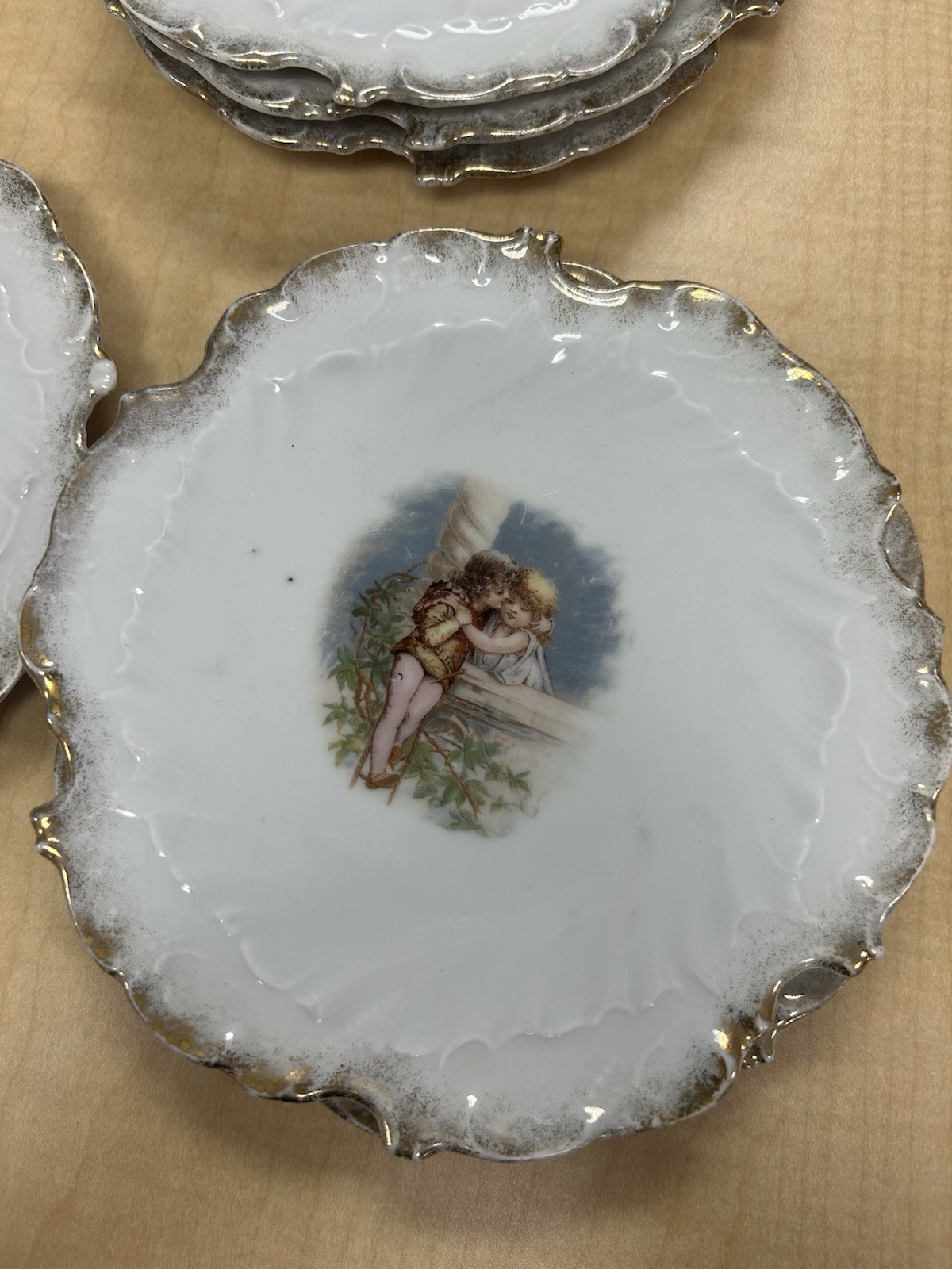 Victorian Themed Plates Set Of 6 With Guilded Scalloped Edges