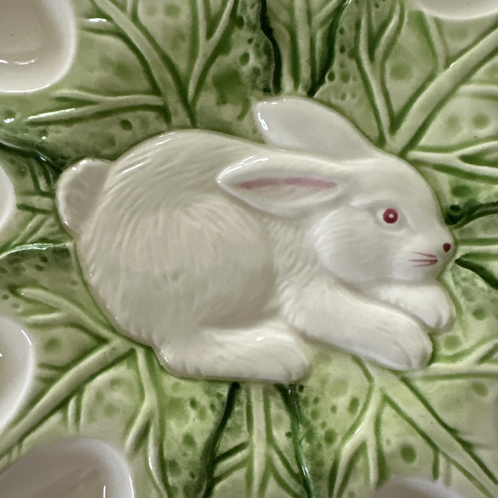 Vintage Strata Bunny Lane Deviled Egg Platter Green Cabbage Easter Rabbit