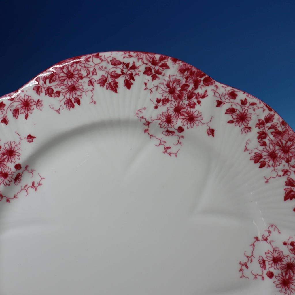 Shelley Fine Bone China – Dainty Pink 051/P – Dessert Salad Plate – 8 1/8 inches