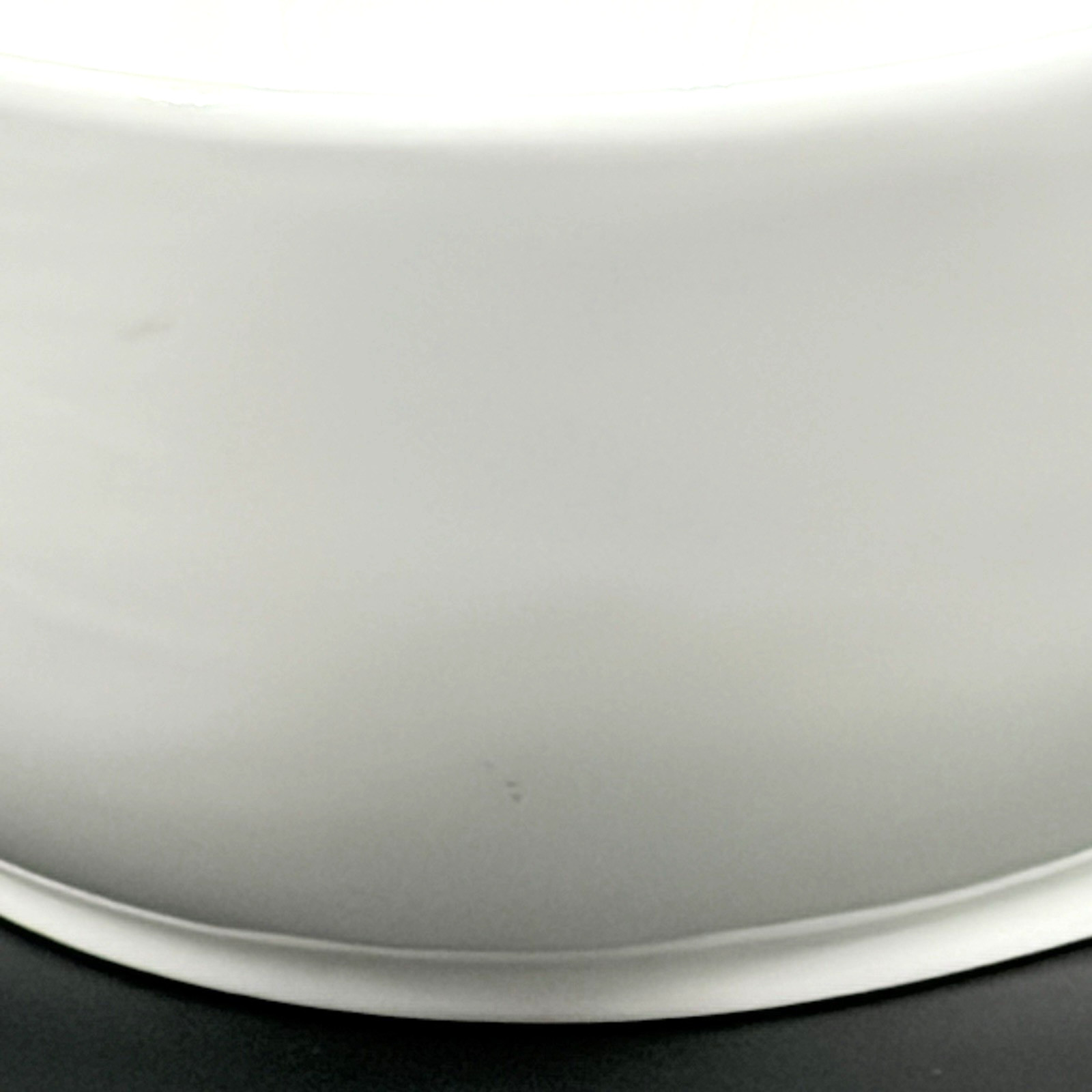 Red Vanilla White Teardrop Serving Bowl 8” x 9″ x 3.75″ Vanilla Fare FK000-224
