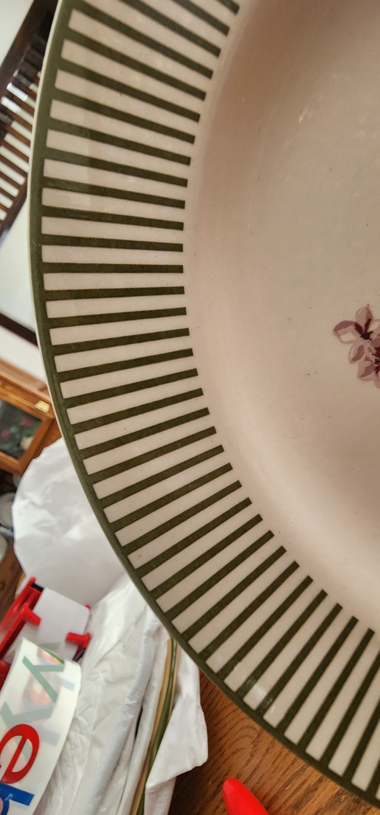 Hydrangea Salad Dessert Plate 8 1/2″ Martha Stewart Stoneware White Pink Green !