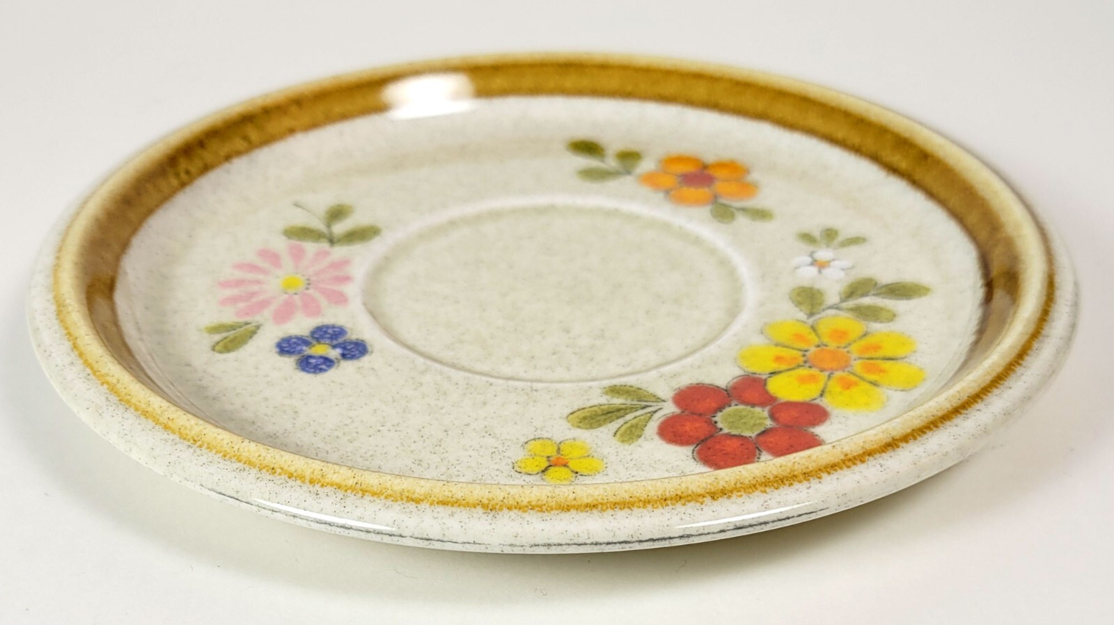 2 Vintage Mikasa Stone Manor Floribunda 6-1/2″ Saucer F5813 Very Good