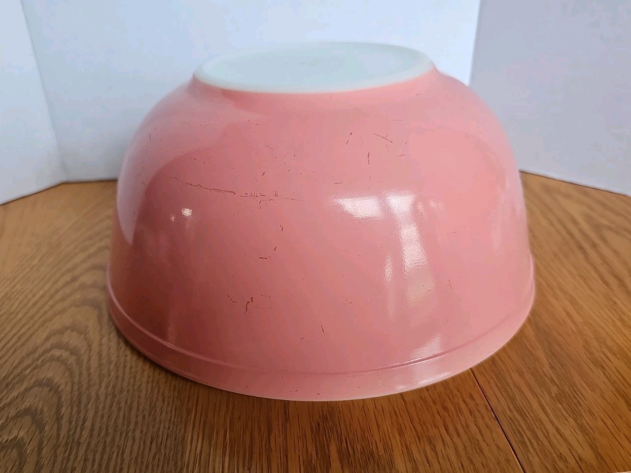 Vintage Pyrex Bowl Pink 403 2.5 Quarts