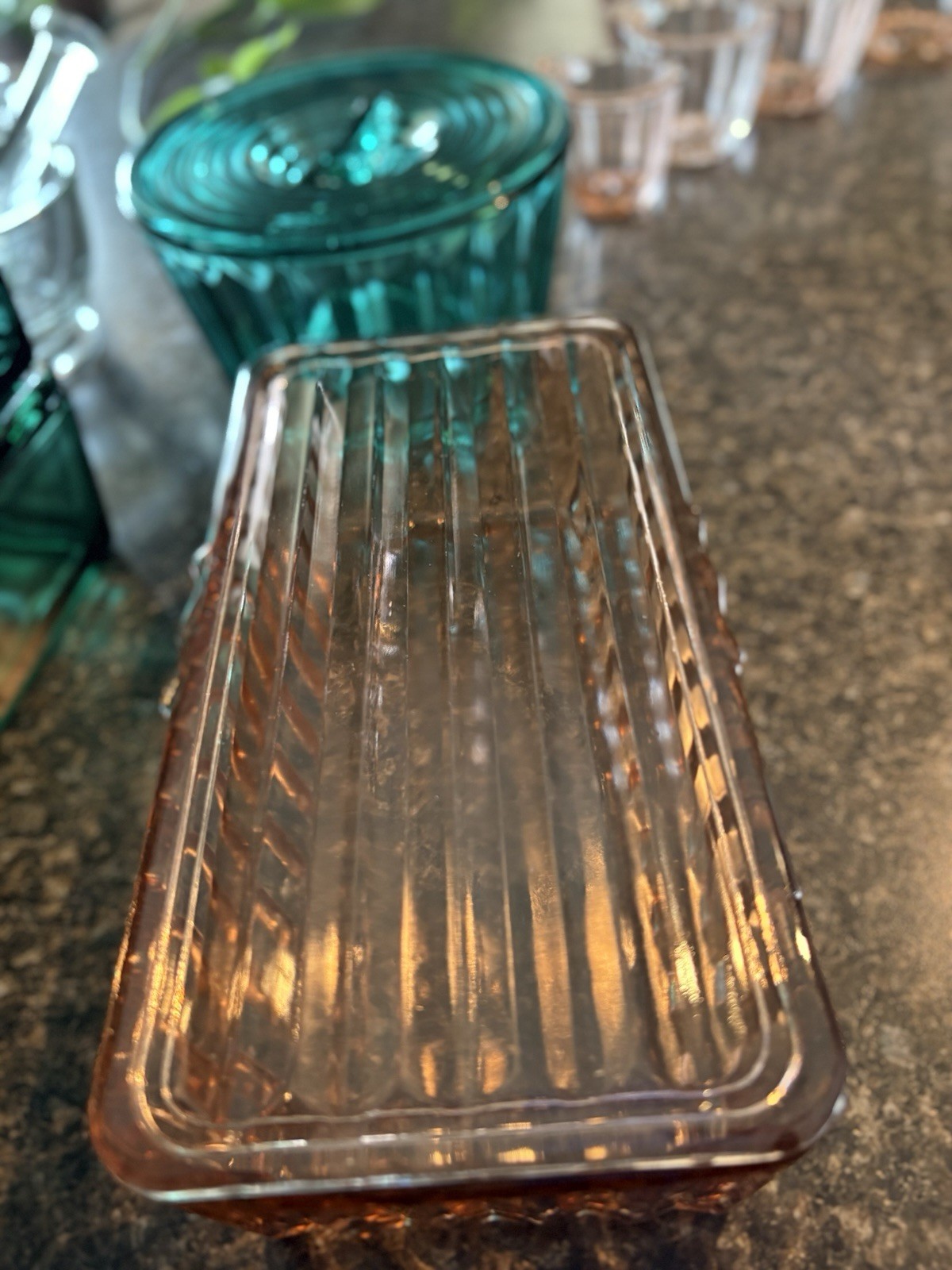 Vintage Jeannette Glass – princess pink and ultra marine with disnctve rib patt