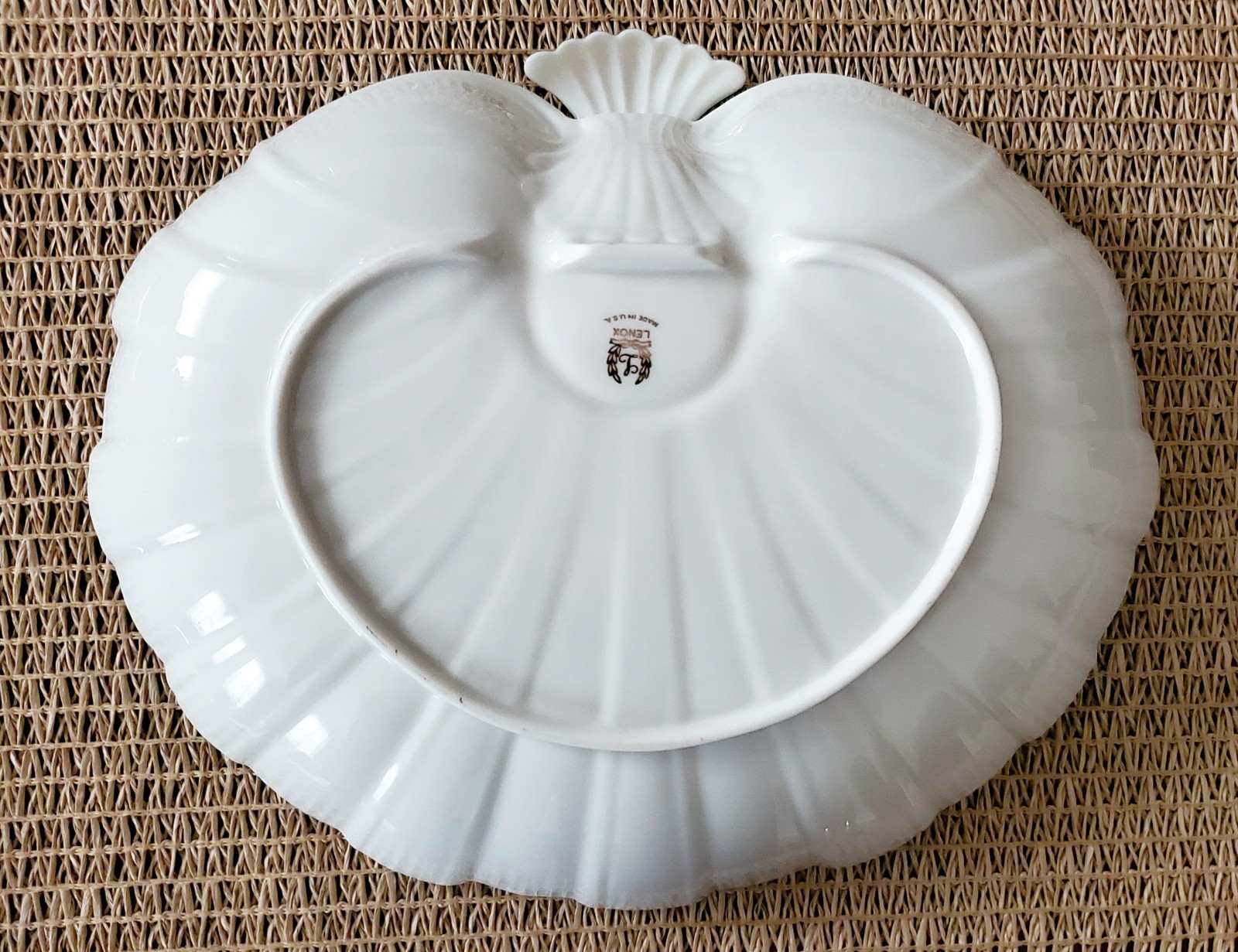 Vintage Lenox Aegean Double Shell Chip Dip Shrimp Serving Dish 24K Gold USA 12″