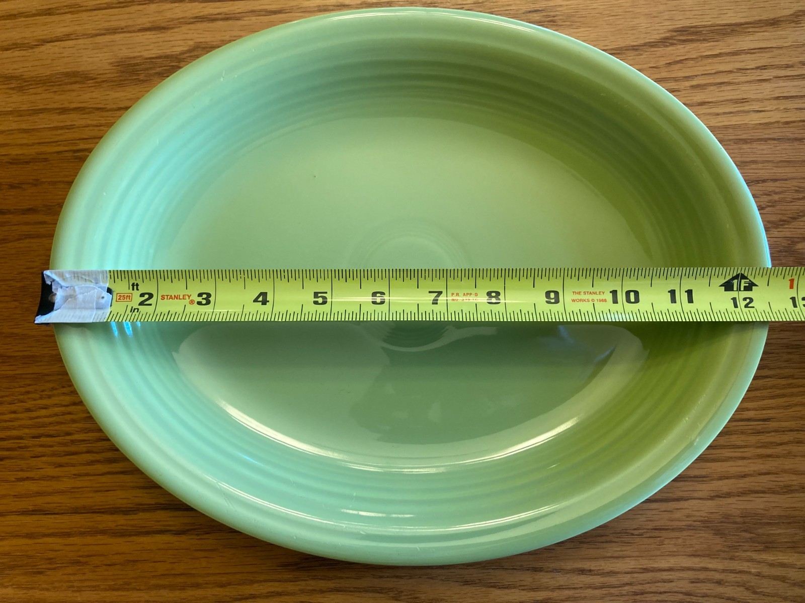 Vintage Fiestaware – 1950s 12″ Oval Serving Platter in chartreuse (1951-1959)