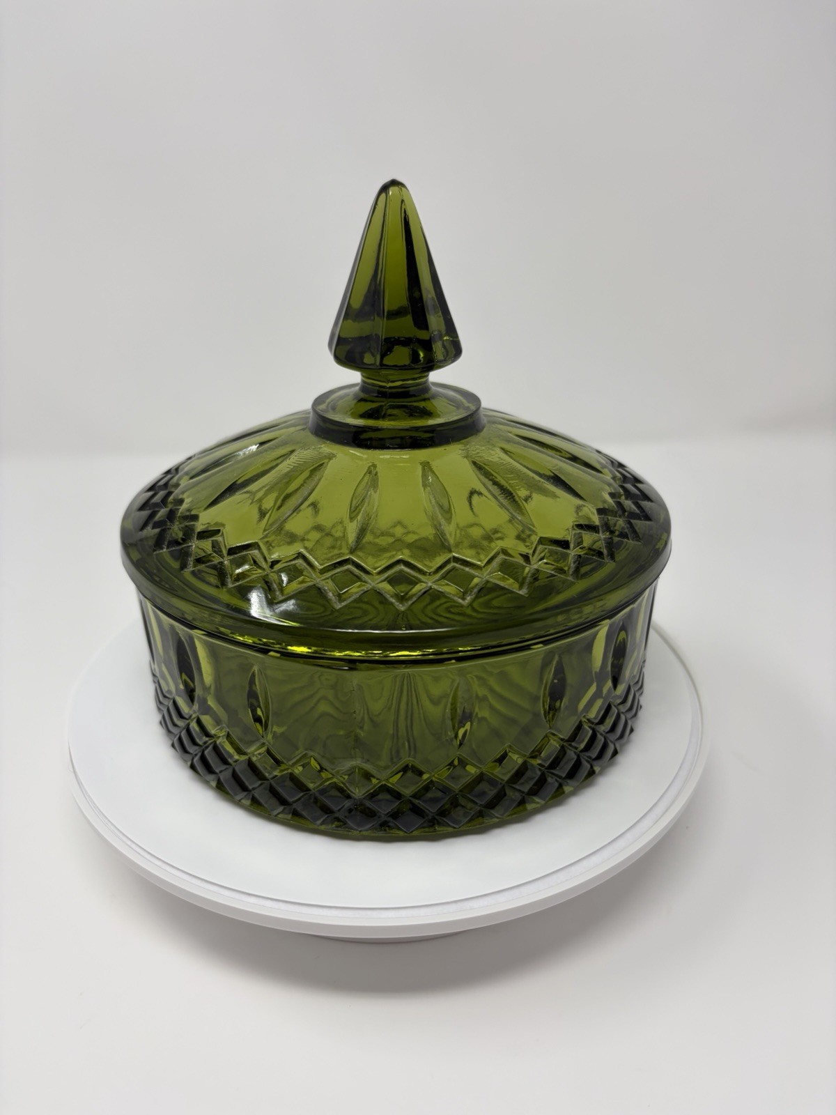 Vintage Indiana Glass Avocado Green Princess Diamond Point Candy Dish with Lid