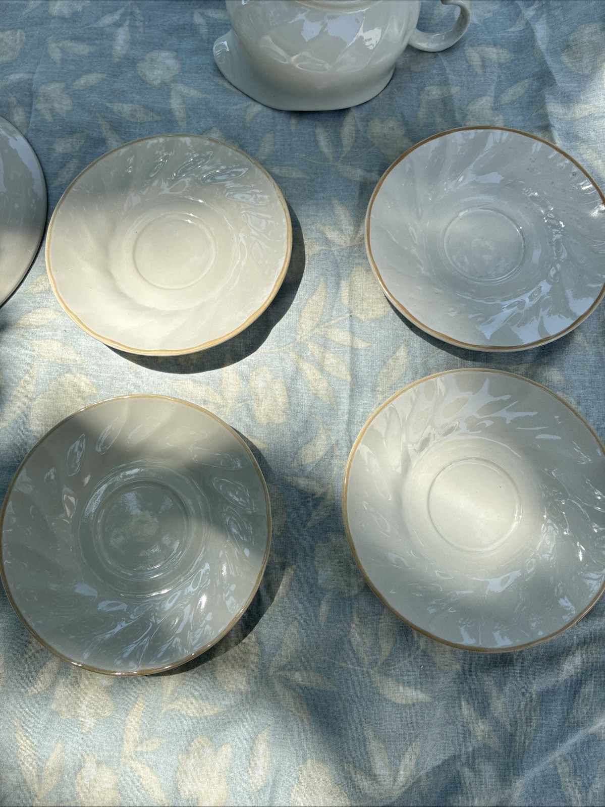 Sculptura Hearthside Stoneware Plate Saucer Creamer Pitcher