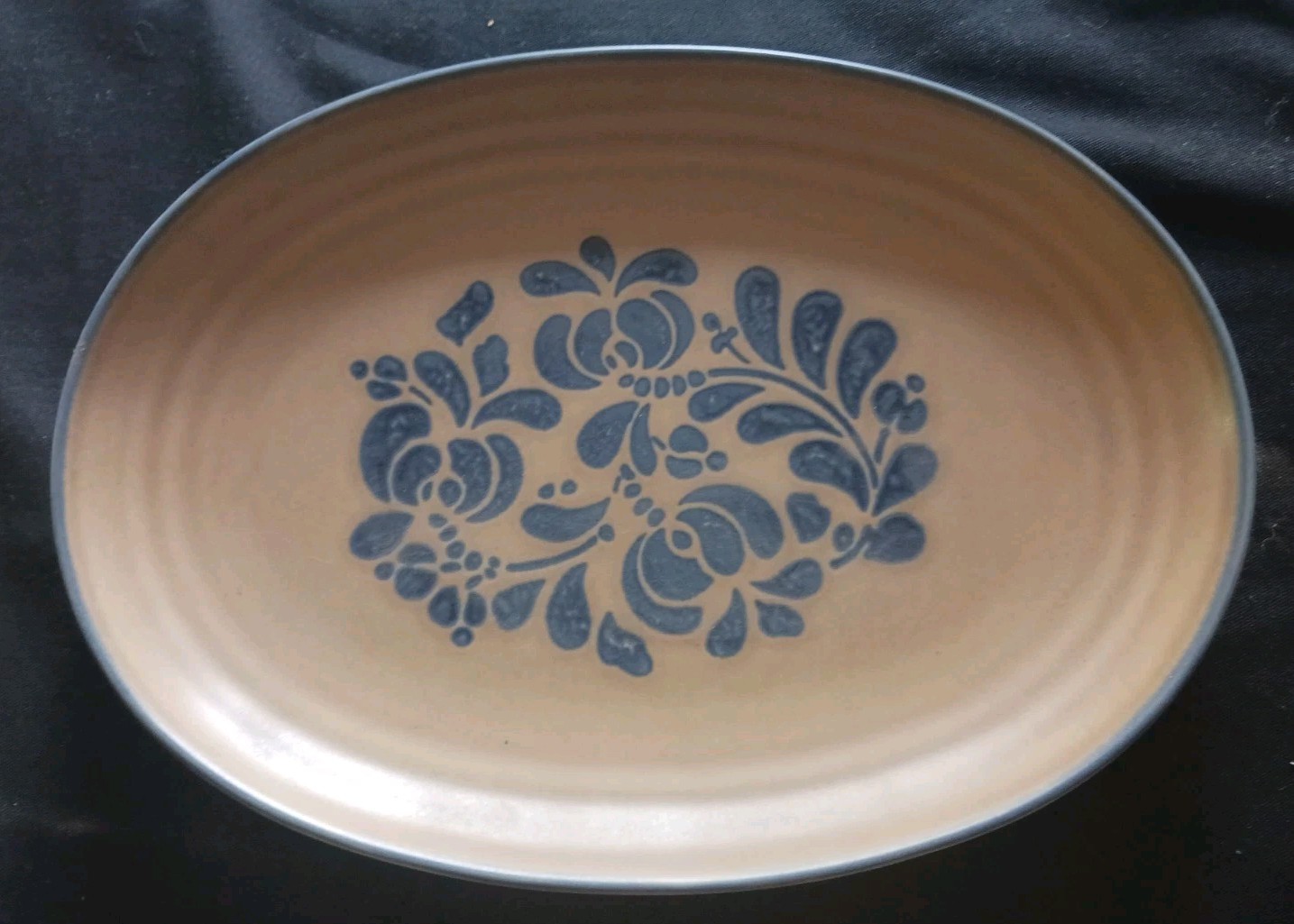 #007 Pfaltzgraff Folk Art Oval Stoneware Platter 12″ (FREE SHIPPING)
