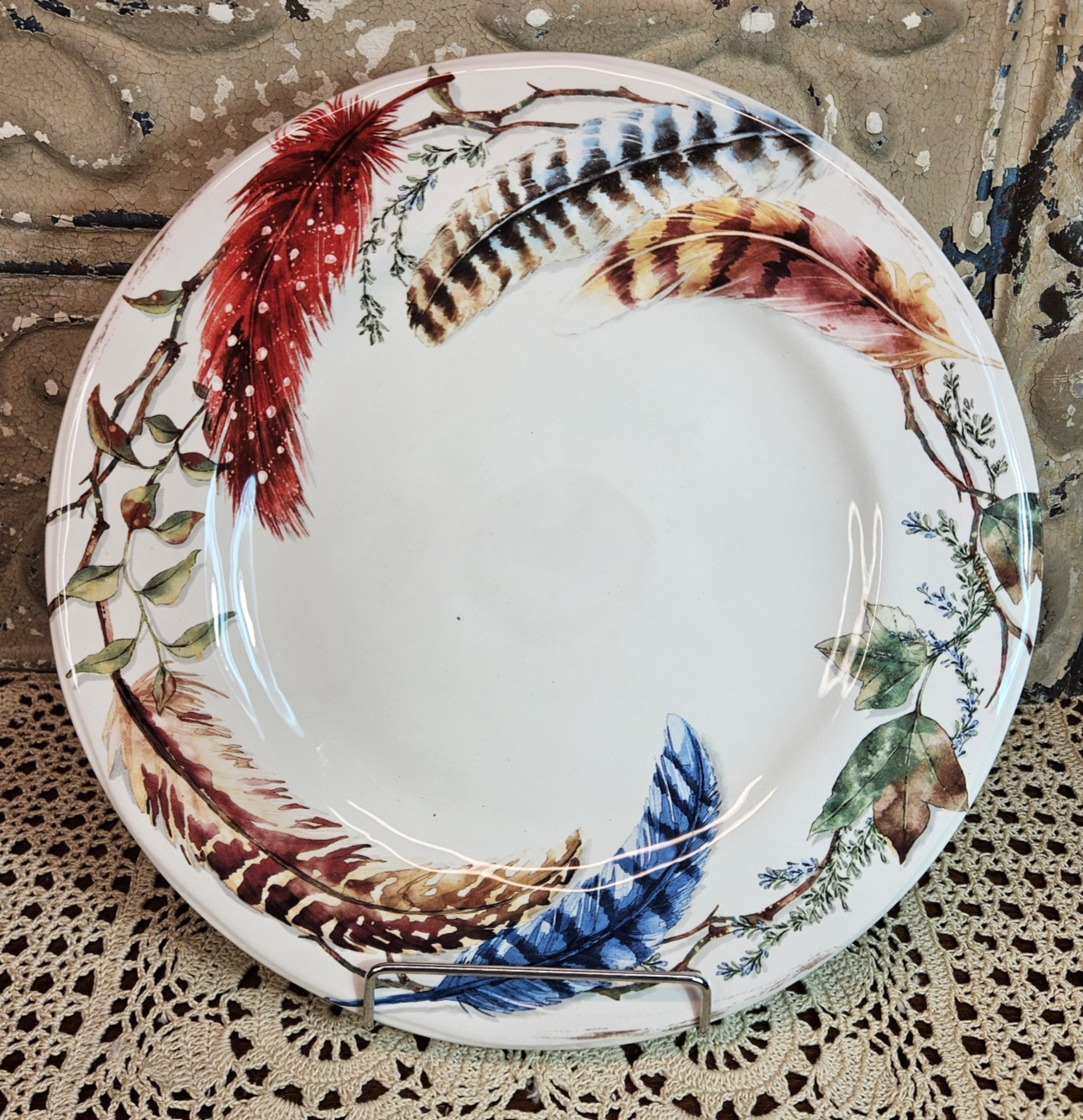 Beautiful Pier 1 Imports Ironstone Feather Branch Pattern Dinner Plate 10.5″