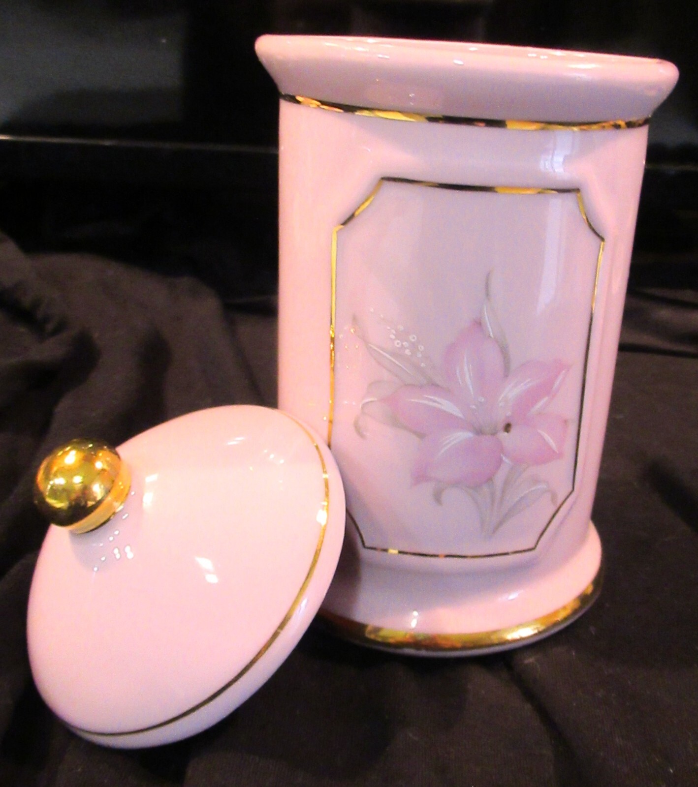 Bohemian 6 Dainty PINK BONE CHINA cups & saucers PLUS bonus tea or coffee jar!