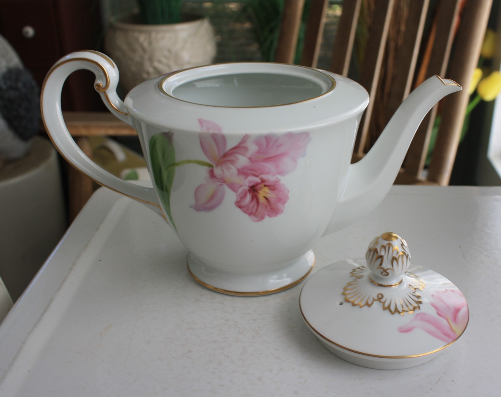 Noritake Pink Orchid Teapot White Pink Green Flowers Dolores 4 cup