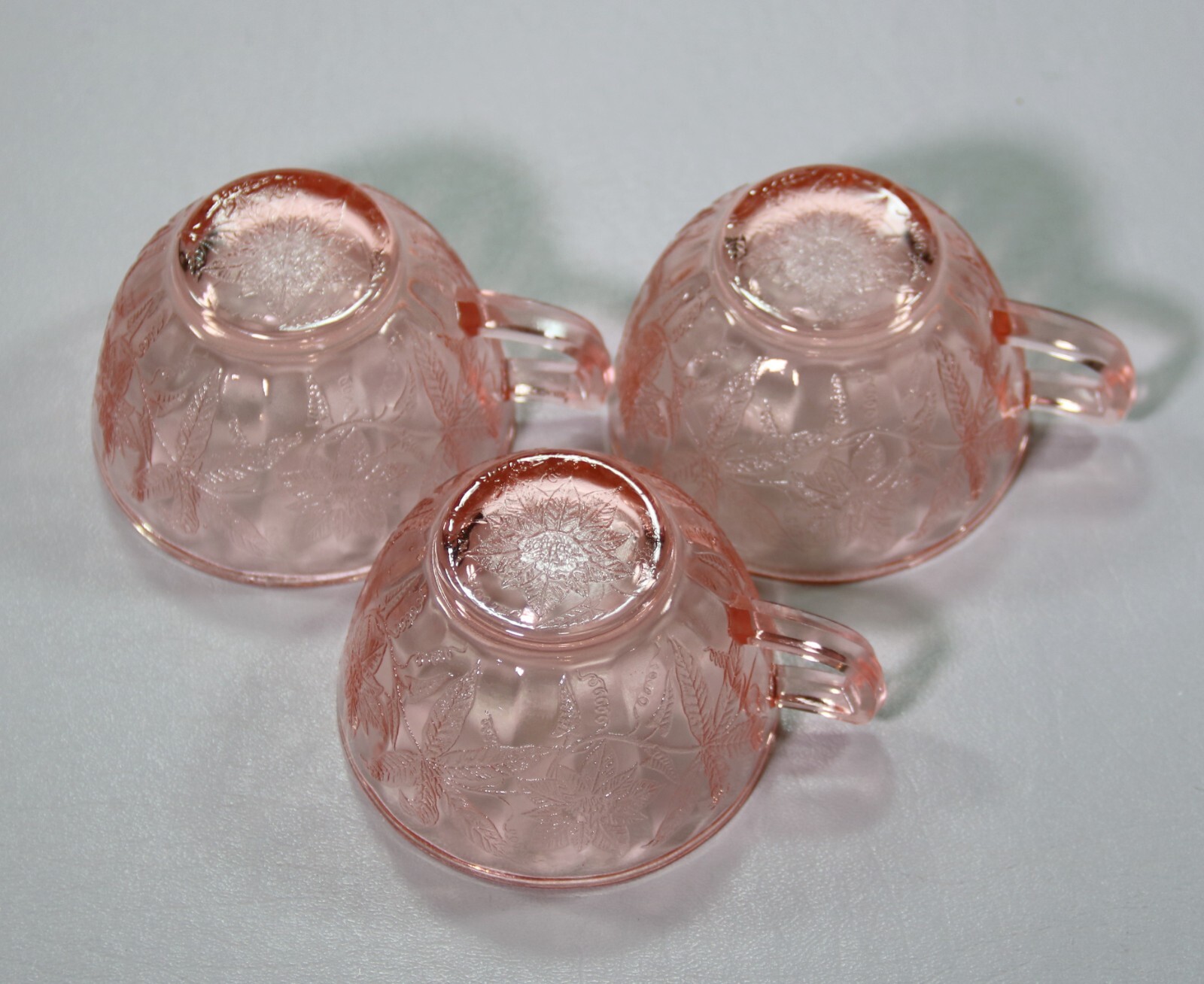 Three Pink Floral Cups 2 1/8″ – Jeannette Made in USA