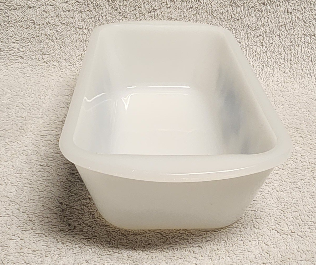 Vintage Glasbake Old Town Blue Onion 1.5 Quart Casserole Dish Loaf Pan J522
