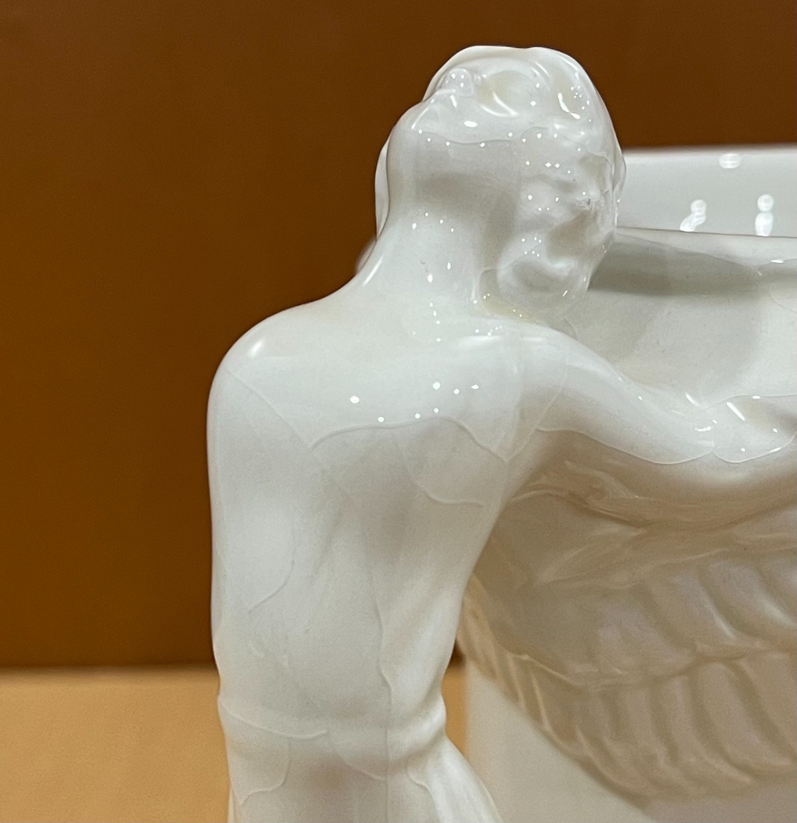 Angel Mug Set of 2 1994 McConnell Talus White Raised Design Wings