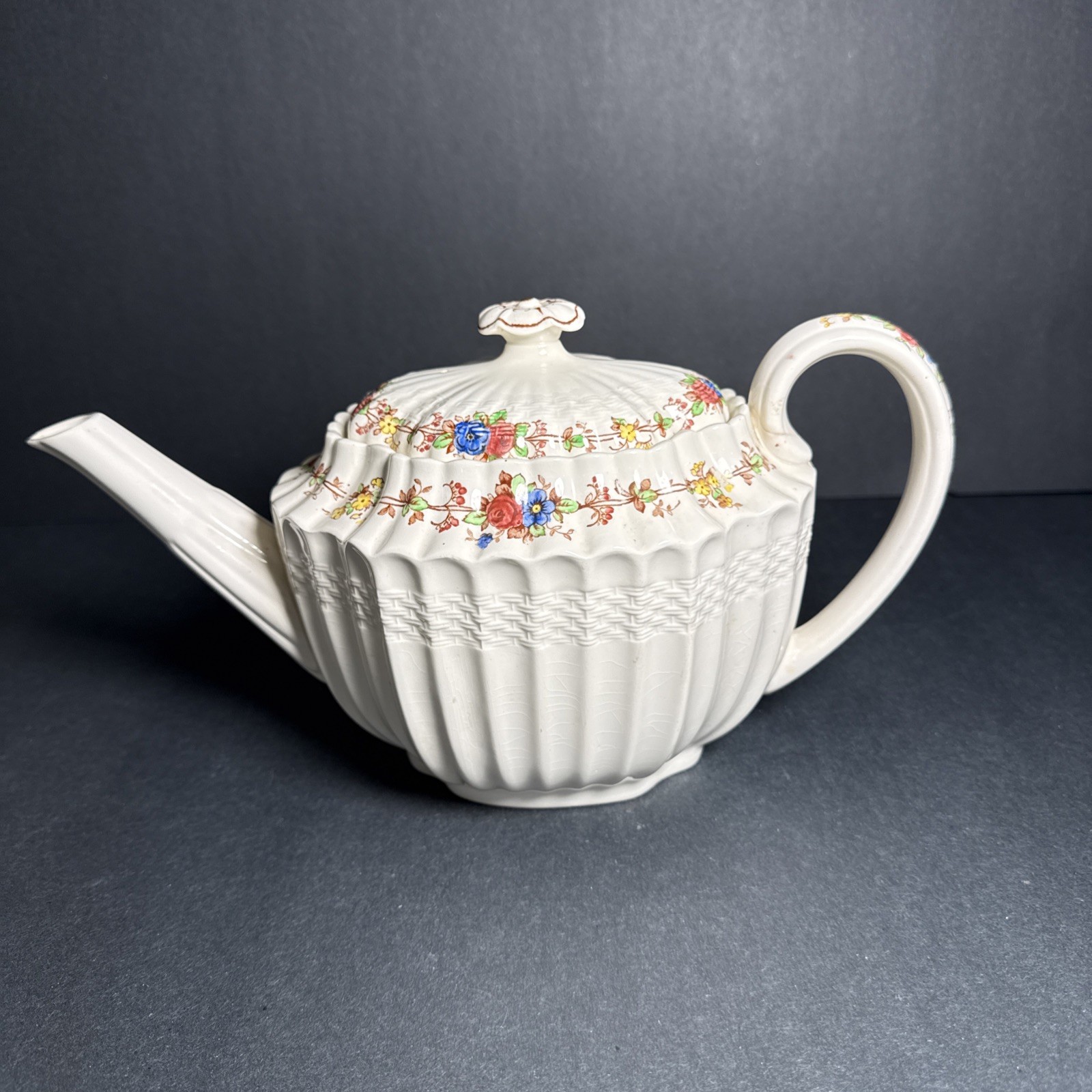 Copeland Spode Hazel Dell Teapot Floral England 1936 IMPERFECT. Pls Read