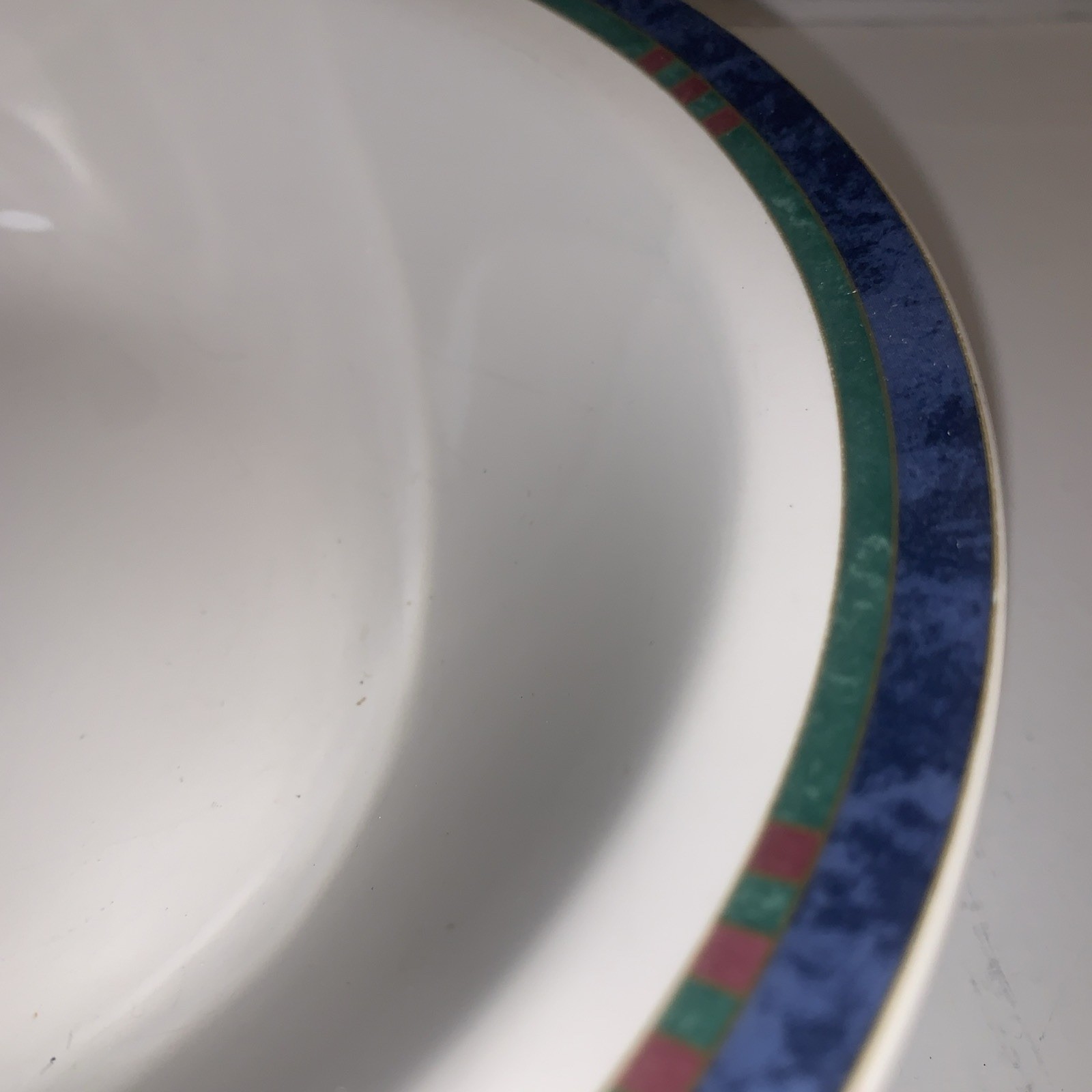 Pfaltzgraff Atalya 9 1/8″ x 2 1/2″ Serving Bowl Designed in USA Made in Thailand