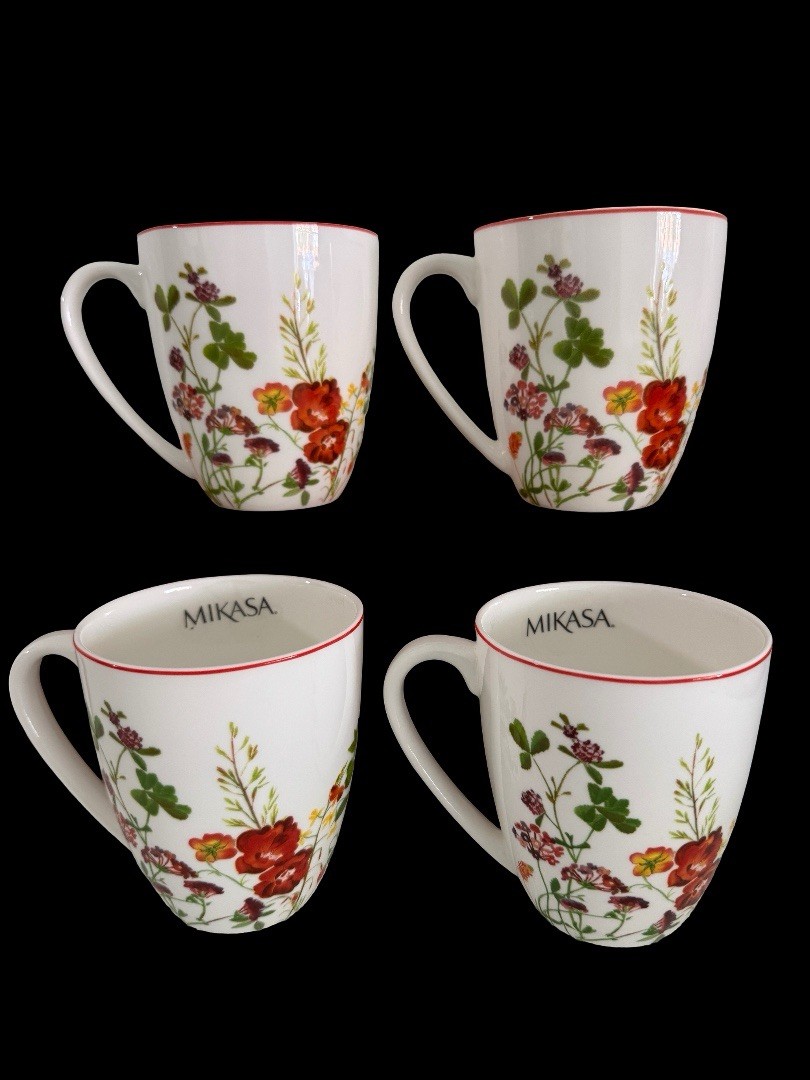 New Mikasa Wildflower Garden Red Set of 4 Cups Mugs Bone China 12 oz 4″ New
