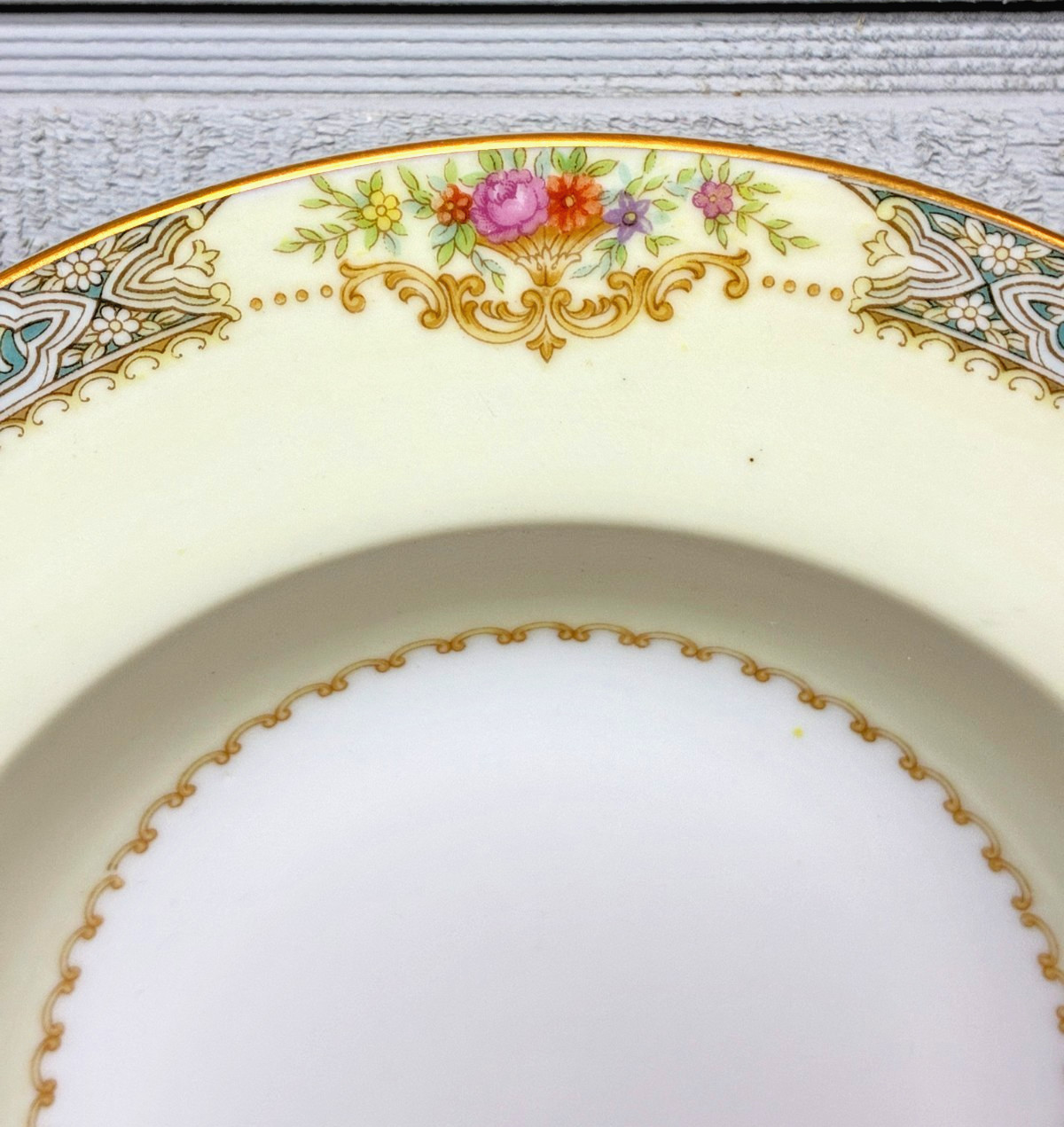 Vintage NORITAKE Rose China (6) Rimmed Soup Bowls 8 1/8″ Made in Occupied Japan