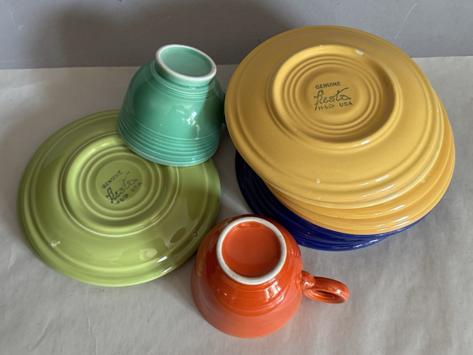 14pc FIESTA Homer Laughlin 2 Cups 12 Saucers Red Yellow Cobalt Lt Green Chartre