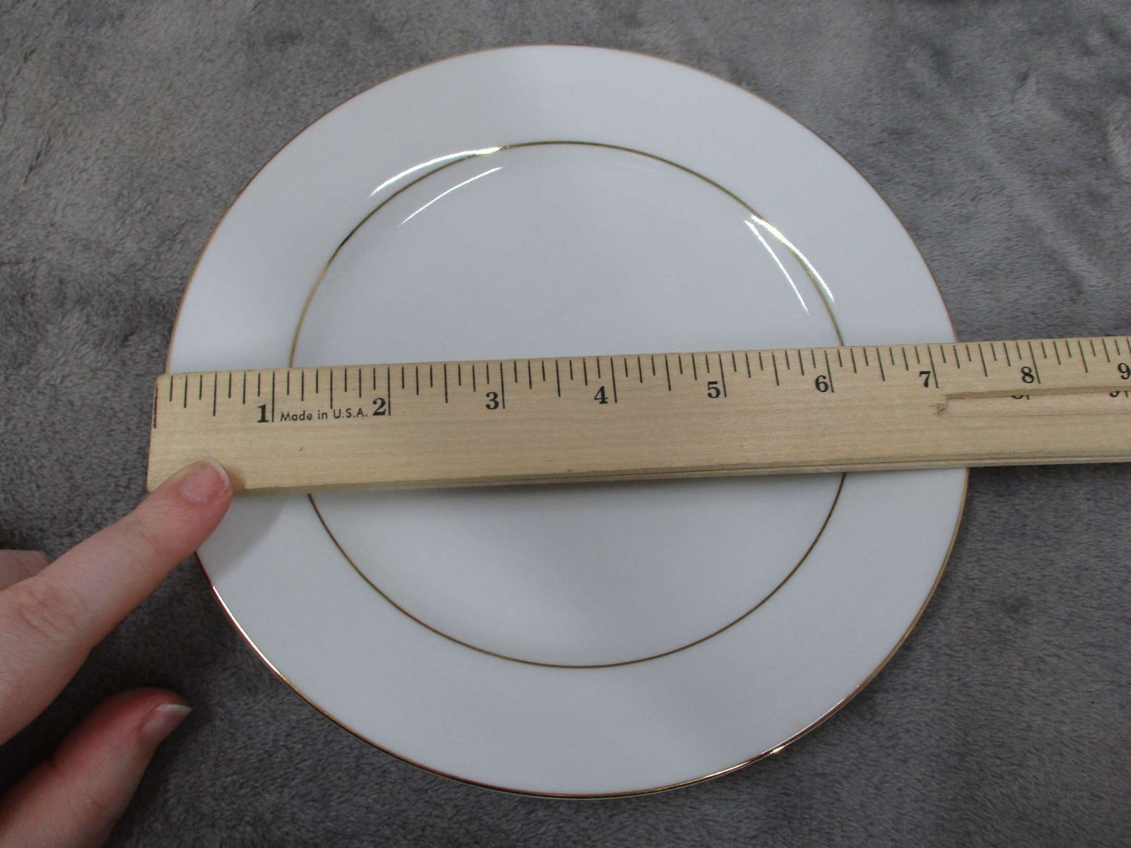 Sakura White Gold Rim Salad Bread Plates Set 4pc Formal Dining Serving Dishware