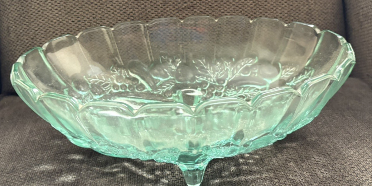 Vintage Glass Harvest Grape & Leaves Green Footed Fruit Bowl 12 in