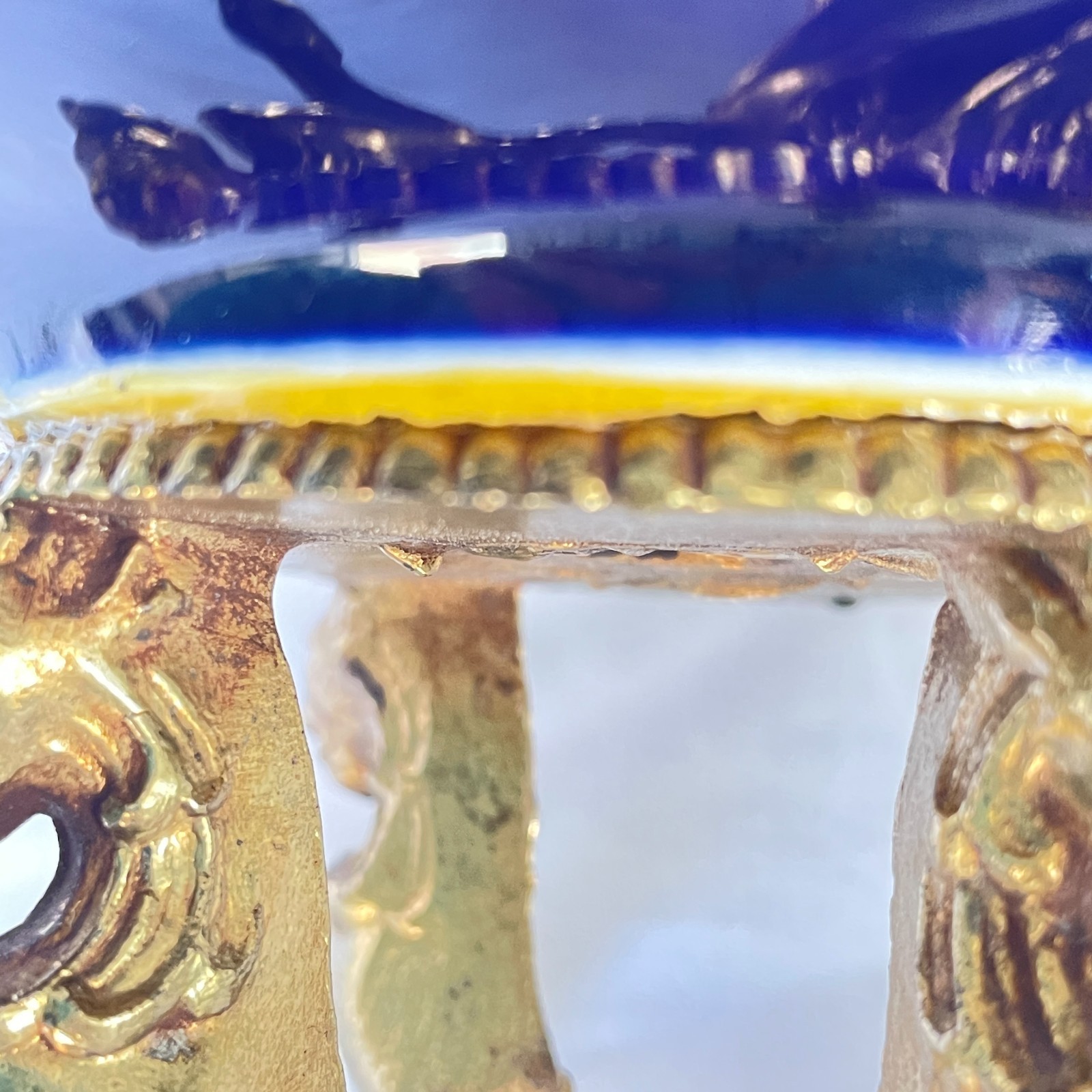 VINTAGE JLMENAU GRAF VON HENNEBERG ECHT KOBALT PORCELAIN DISH BRASS LION BASE