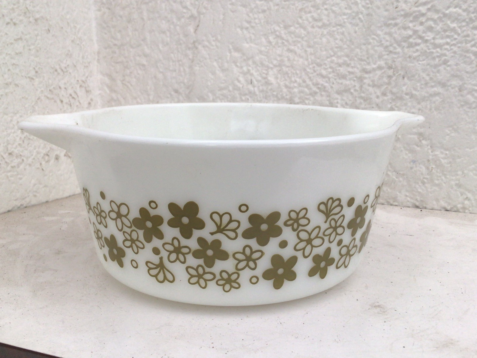 Vintage Pyrex Spring Blossom Crazy Daisy Nesting 1 1/2 Quart Casserole Dish 474B