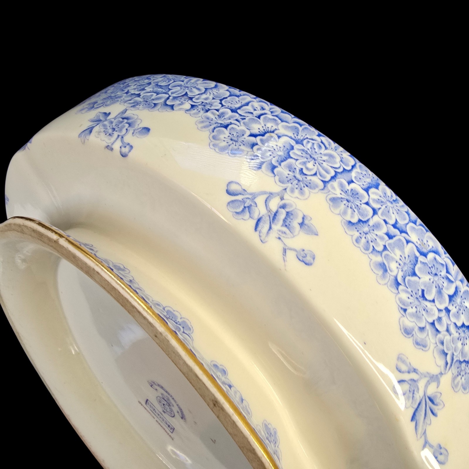 Early Royal Worcester Covered dish Oriental Style Elephand Head Handles Ovington