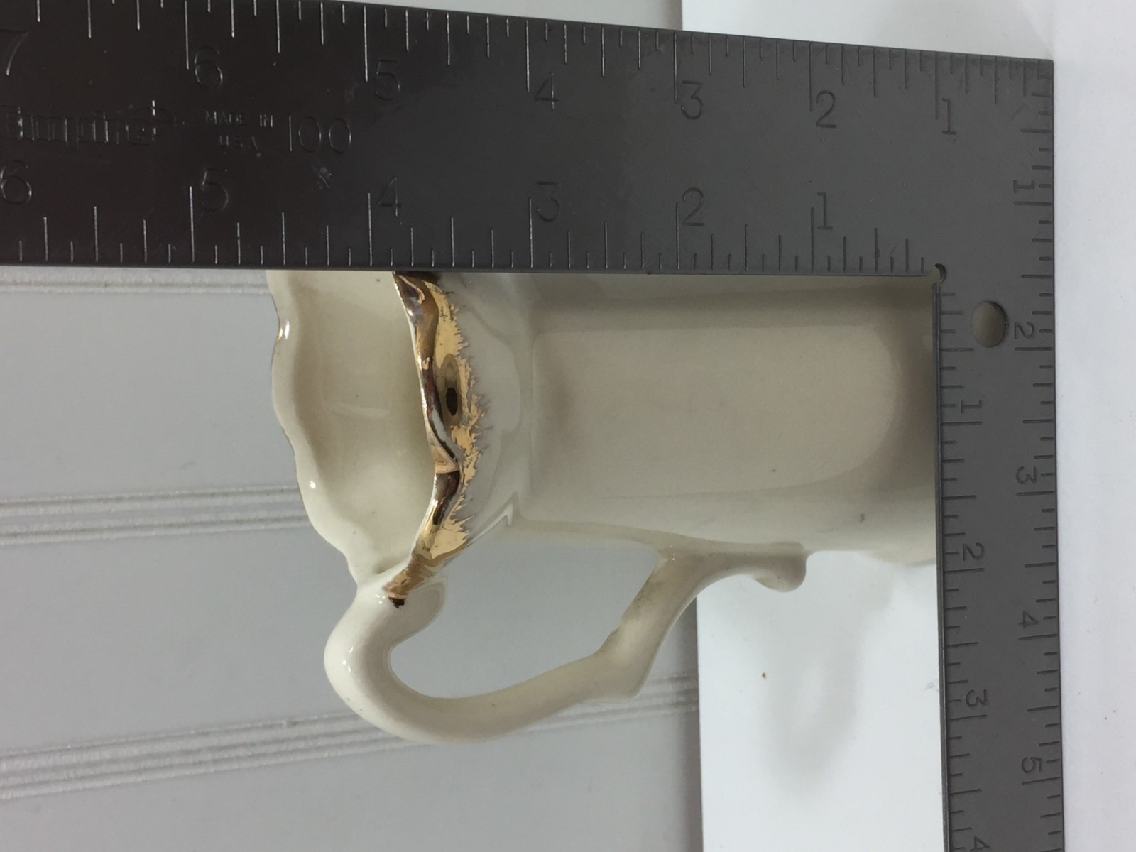 PENNSYLVANIA DUTCH COUNTRY COVERED BRIDGE CREAMER MINI Pitcher 24858