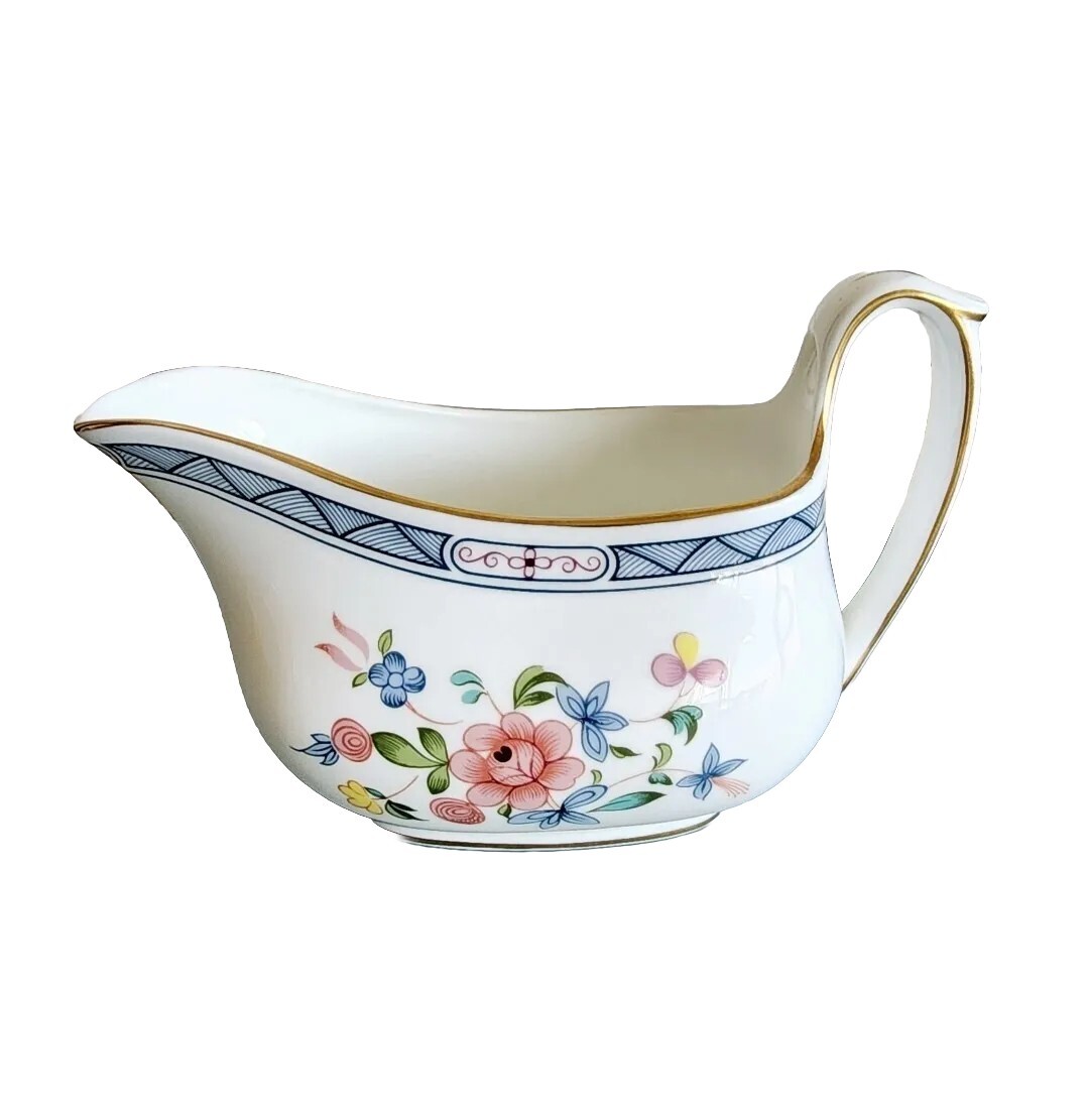Wedgwood MONTCALM Gravy Boat Floral Blue Lines Triangle Band Gold Trim