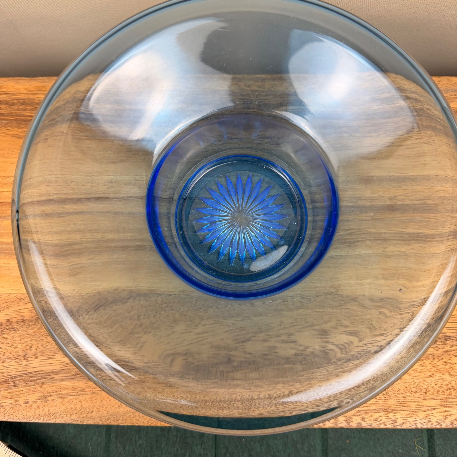 Vintage Blue Depression Glass Console Bowl Starburst Base UV Glow Manganese 9in