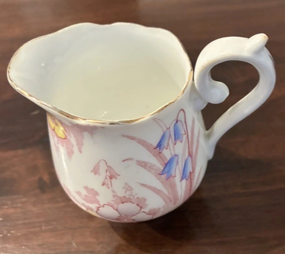 Royal York Sugar Bowl and Creamer Set Bone China England Gold Gilt