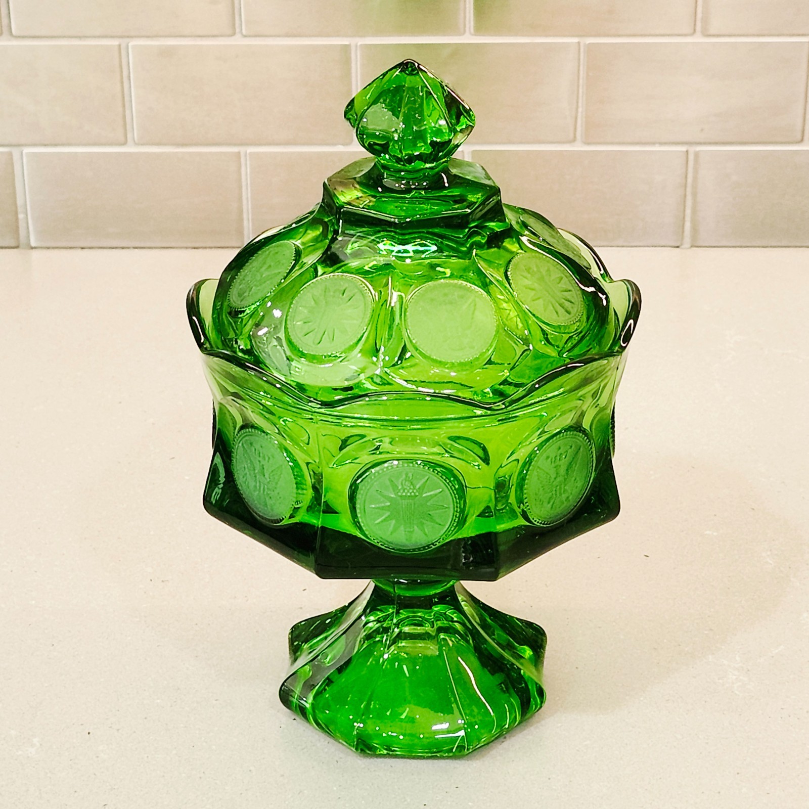 Vintage Fostoria Emerald Green Coin Glass 8.5” Tall Pedestal Covered Candy Dish