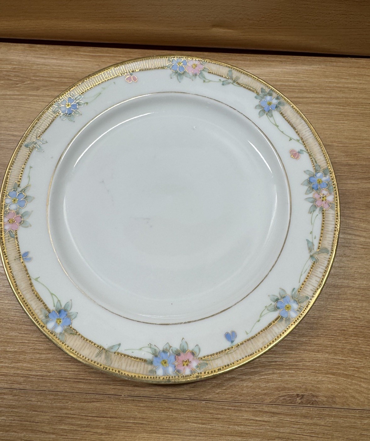 Nippon Round Dome Covered Butter Dish – Band Flowers & Gilding