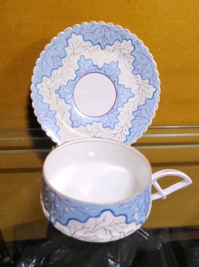 R S PRUSSIA ARROW MARKED TEA CUP AND SAUCER VERY EARLY SET