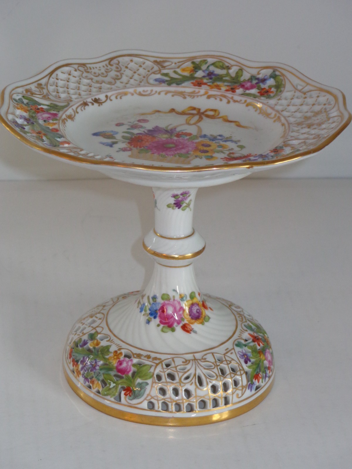 Antique 1905 Ambrosius Lamm Dresen Saxony Reticulated & Floral Compote