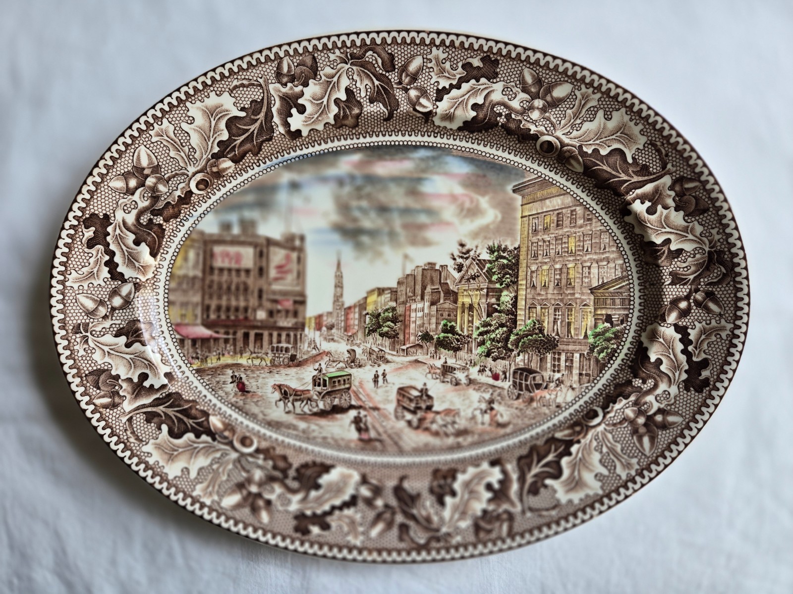 Johnson Bros Historic America Barnums Museum Broadway, New York 12″ Platter #OSS