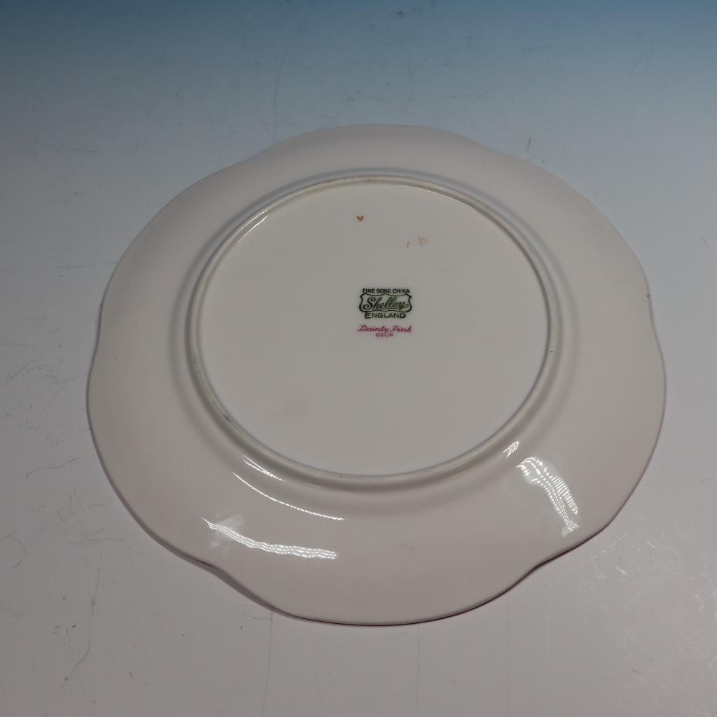 Shelley Fine Bone China – Dainty Pink 051/P – Dessert Salad Plate – 8 1/8 inches
