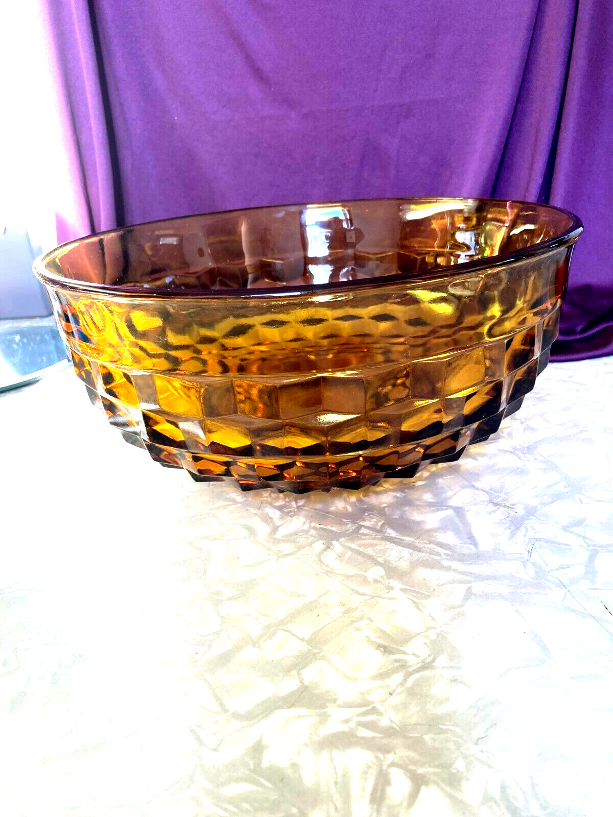 RED POMEGRANTE HIVE SALAD BOWL PRESSED AMBER COLOR GLASS 11 1/2″ 6.5 POUNDS.