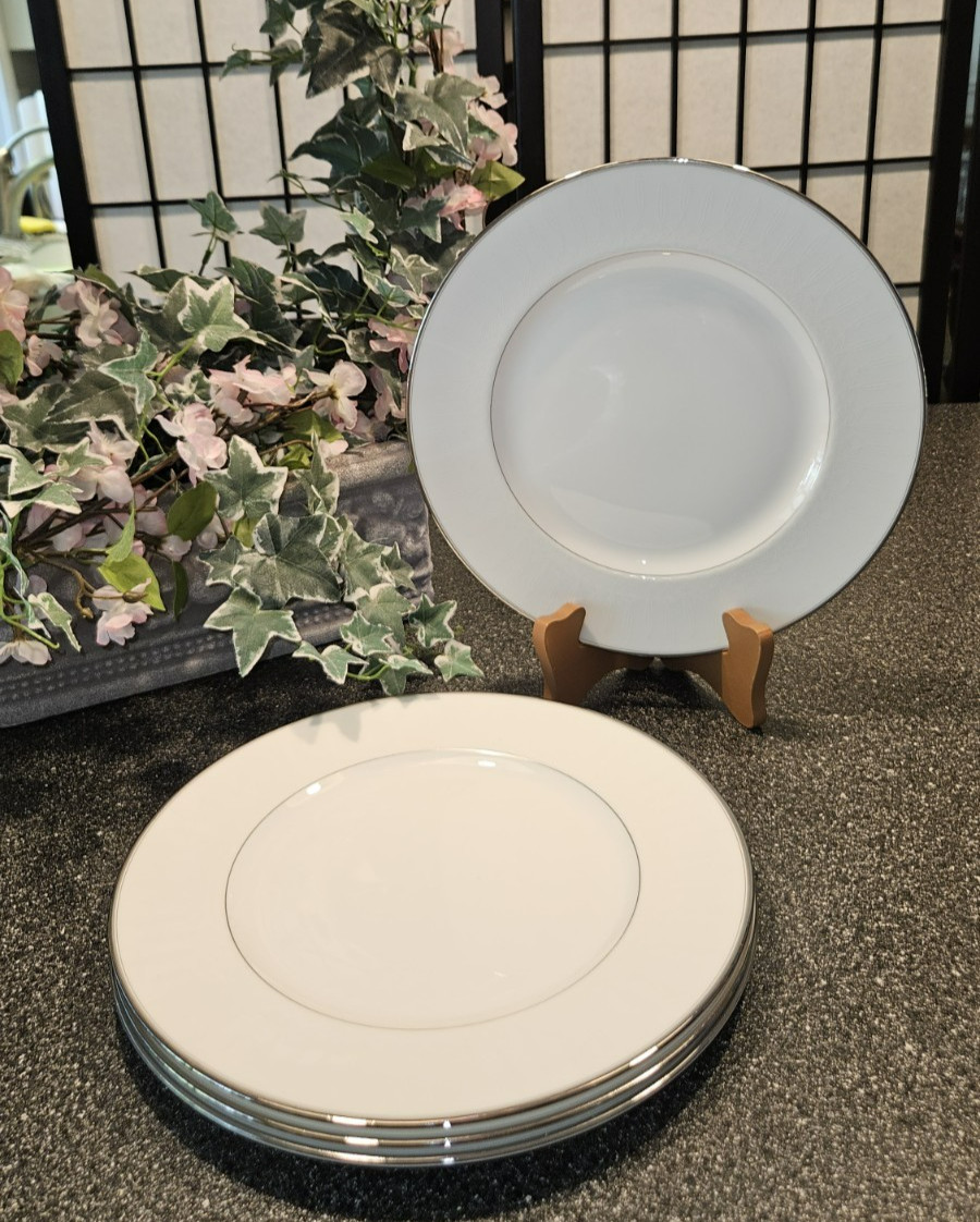 WATERFORD LISMORE Platinum China Set of 4 Dinner Plates 10.75″ – ELEGANT